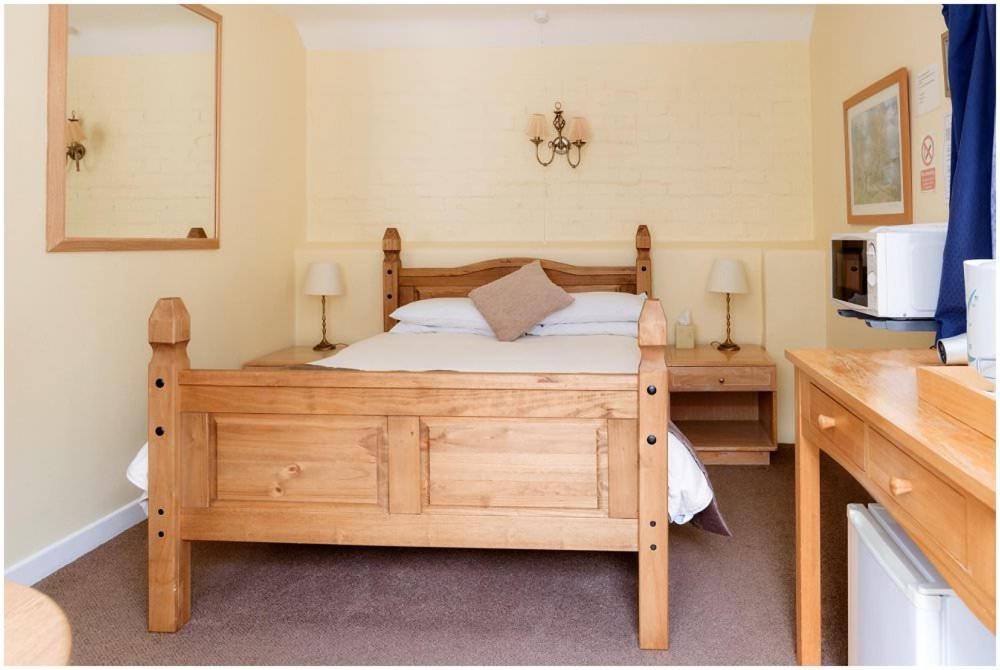 Kingfisher Barn Bed & Breakfast Abingdon-on-Thames Exterior photo